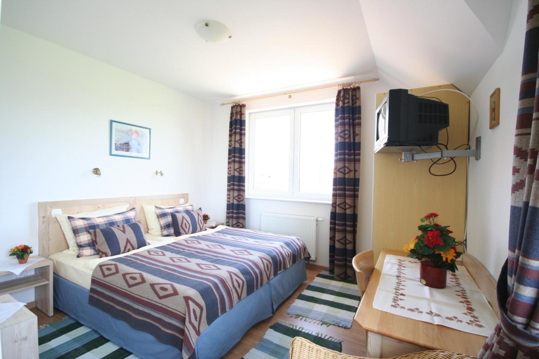 Dworek Leba I Domki Ranczo Itrich Kamer foto
