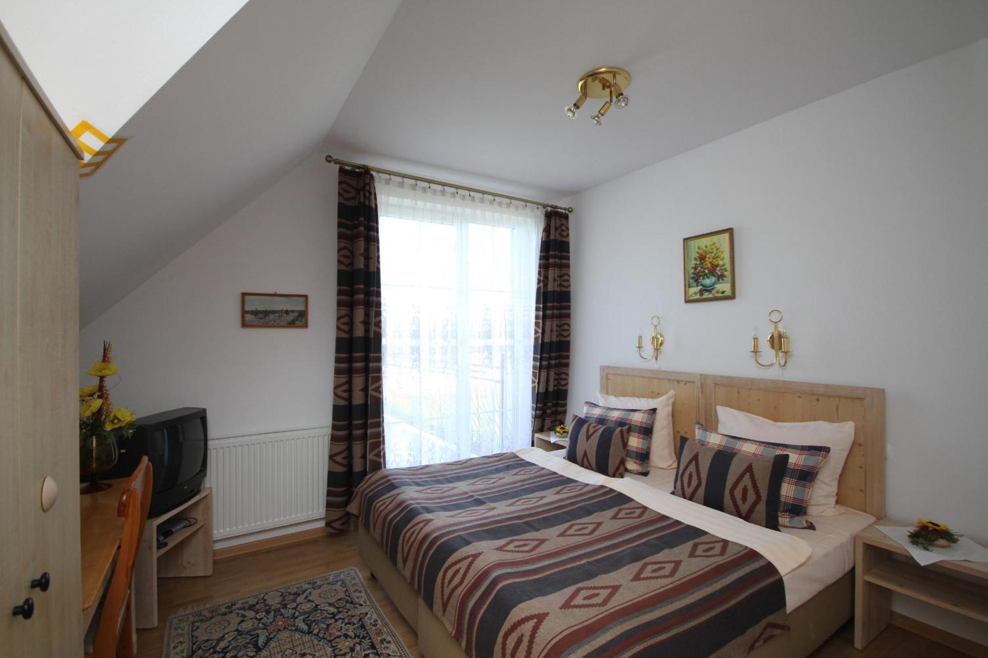 Dworek Leba I Domki Ranczo Itrich Kamer foto